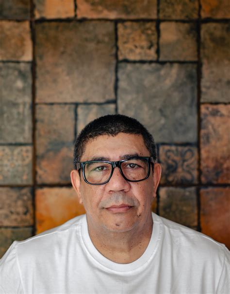 Sérgio Vaz - Quatro cinco um