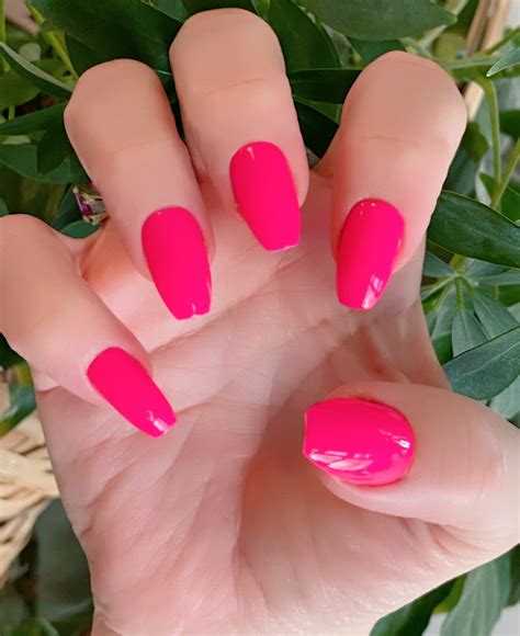 Neon Hot Pink Nails