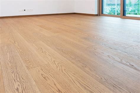 Tikkurila - Royal Parquet Osnovni i Završni parket lak - PODOVI