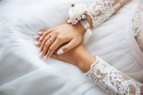 Сватбен маникюр | Страница 3 | Rozali.com