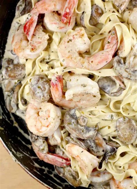 Creamy Pesto Shrimp Pasta – Erica's Recipes Romantic Dinner Recipe