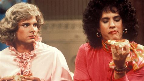 Bosom Buddies (1980) | MUBI