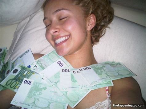 Fresh Collection of Leaked Hayden Panettiere Fappening Pics - The 