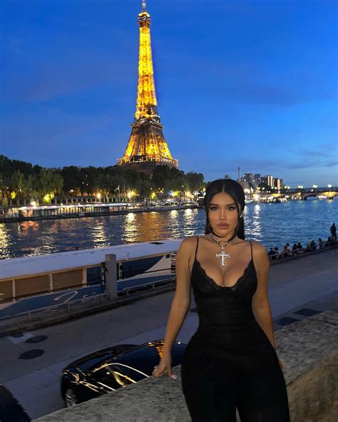 Janet Guzman | From Paris