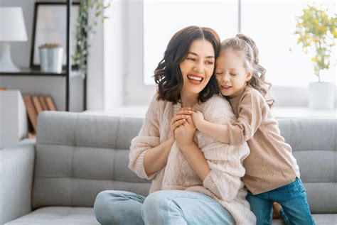 How to be a happy and calm mom in 6 easy steps| Mom tips 