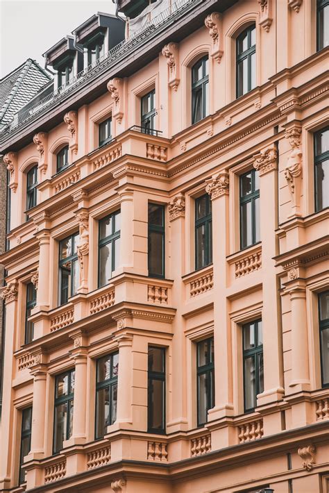 Купить квартиру в центре Москвы | Недвижимость премиум и бизнес-класса