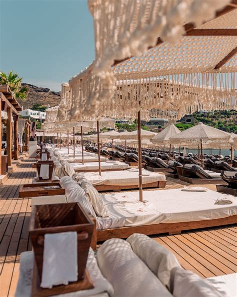 mykonos beach club 2