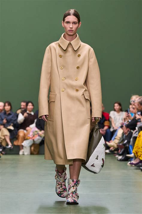PFW: Paradise Found At Loewe Fall/Winter 2024 Show