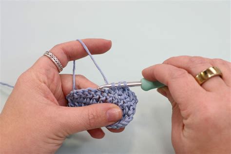 Fix Crochet Tension With The Golden Loop - Bella Coco Crochet