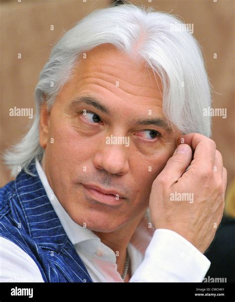 Dmitri Hvorostovsky, baritone of Russia, gestures during the press ...
