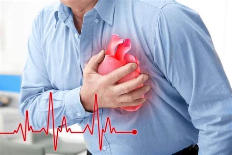 Что делать при сердечном приступе, если рядом никого - HeadInsider
