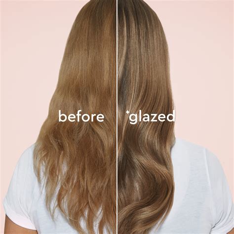 Stylists explain exactly what is a hair glaze and how it works