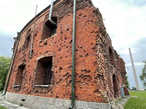Непростое, но очень важное место: побывала в Брестской крепости | Соло ...