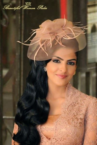 penetrating beauty: Ameera al-Taweel
