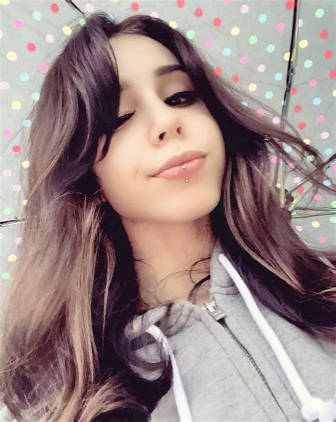 kiwi on Twitter: "under my umbrella ellaellaella ay ay ay https://t.co