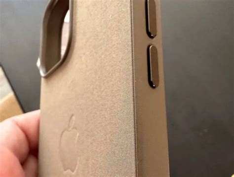 Новые ремешки для Apple Watch сделаны из мусора, быстро портятся и ...