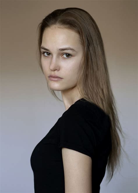 BRAVE MODELS - EVA NOVA