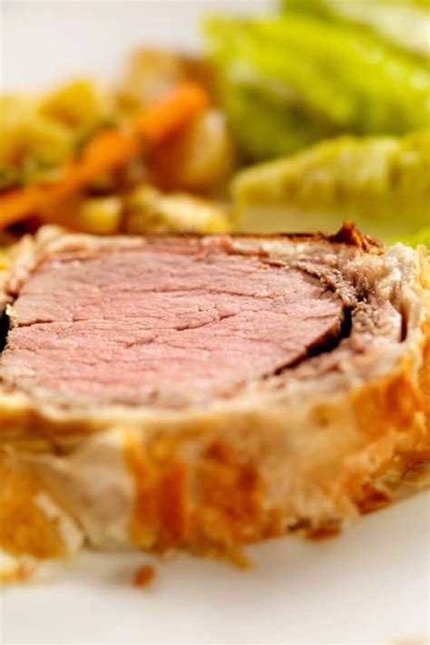 Gordon Ramsay Beef Wellington Recipe - Delish Sides