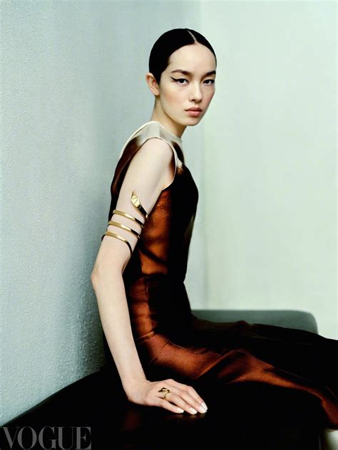 FeiFei Sun's Modern Style Drama in Vogue China January 2023 — Anne of ...