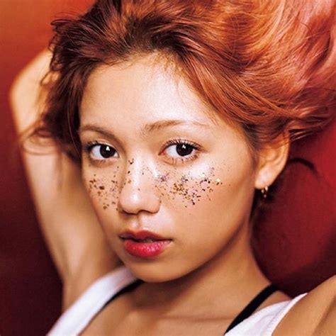 Pictures of Fumi Nikaidô