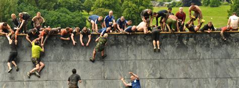 TOP 11 TIPS FOR RUNNING A TOUGH MUDDER