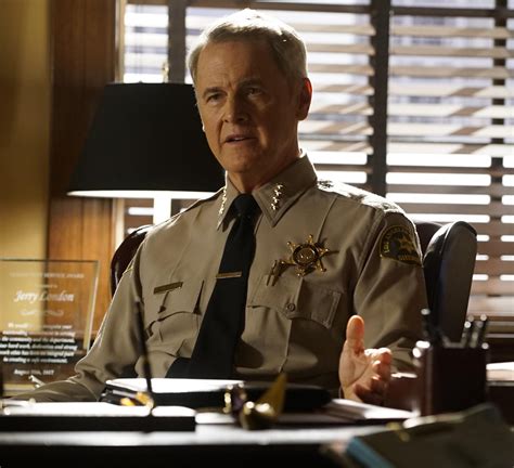 Deputy : Deputy : Fotos Mark Moses - 28 no 38 - AdoroCinema