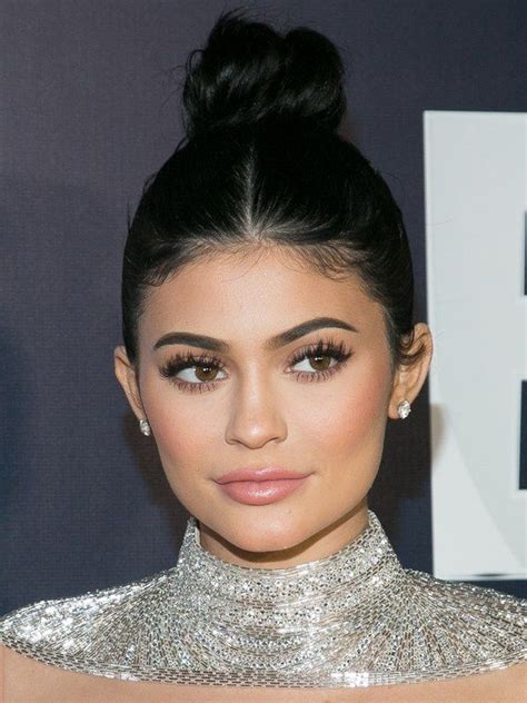 Have you ever noticed this about kylie jenner s eyes – Artofit