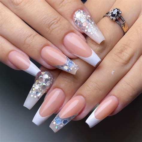 Unhas Encapsuladas Delicadas Francesinha - Unhas encapsuladas com francesinha: 40 ideias + tutoriais incríveis