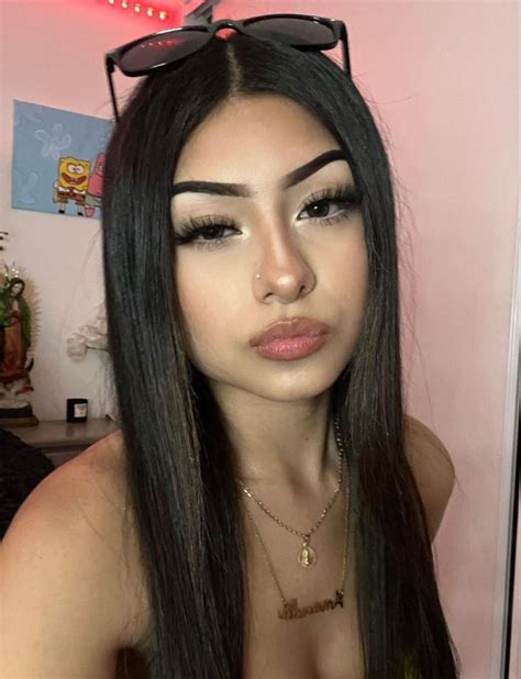 Pin de bella 🎀 . en tik tok gang 👩🏽‍💻🎥 . | Maquillaje de moda ...