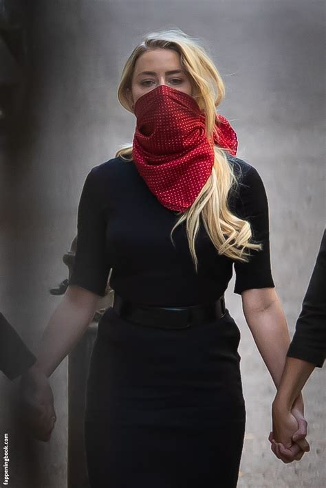 Amber Heard  Amberheard Nude, OnlyFans Leaks, The Fappening - Photo 