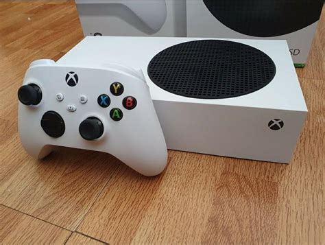 Slightly used Xbox Series S, Video Gaming, Video Game Consoles, Xbox on ...