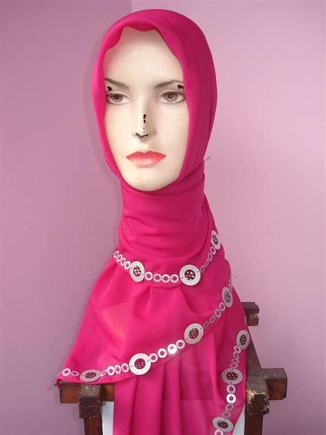 MODEL JILBAB DAN KERUDUNG TERBARU ~ Jilbab Terbaru