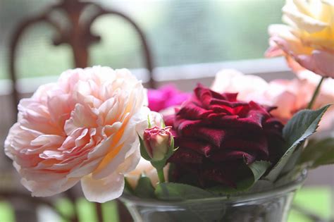 Romancing the Home: Faded Roses