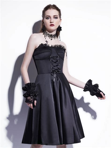 What Is A Gothic Dress at Florence Crabtree blog
