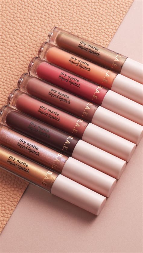BAE make-up | Oogmake-up, Oog make up, Lipgloss