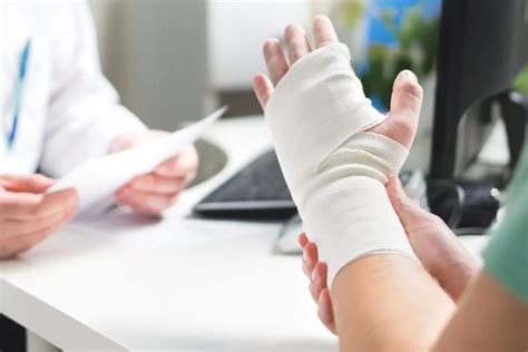 fracture  orthopaedic practice  surgery