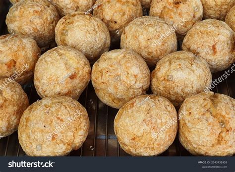 bakso goreng royalty  images stock  pictures