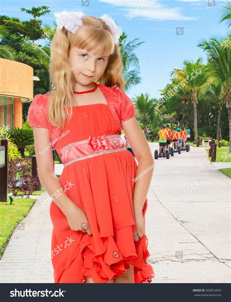 Beautiful Little Girl Long Blonde Ponytails Foto stock 503816833