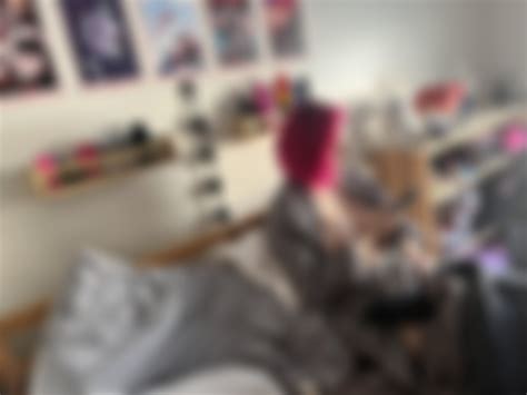 Good morning lovelies! Coffee, nipples, plugs. : r/bigtittygoth