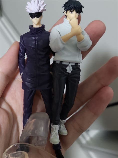 Jjk figurine, Hobbies & Toys, Memorabilia & Collectibles, J-pop on ...