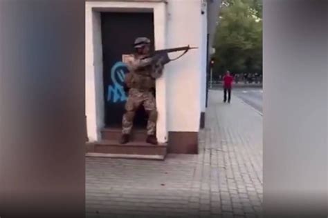Распугали всех горожан: Минобороны Латвии пришлось извиняться за учения ...