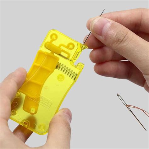 Automatic Needle Threader - US Gadgets