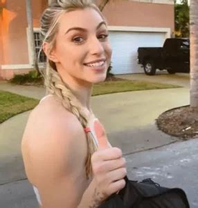 Therealbrittfit (Brittney) Age, Biography, Height, Net Worth, Family ...
