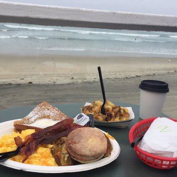 Kono's Cafe, San Diego, CA - California Beaches