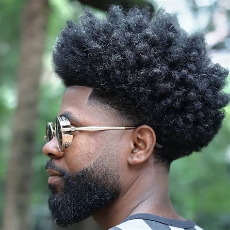 High taper fade afro for Black men #menshair #menshairstyles # ...