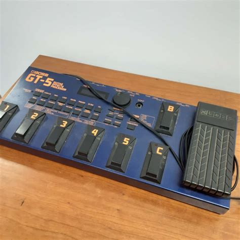 Boss GT-5 Guitar Effects Processor Multi Effect Pedal Board(s)