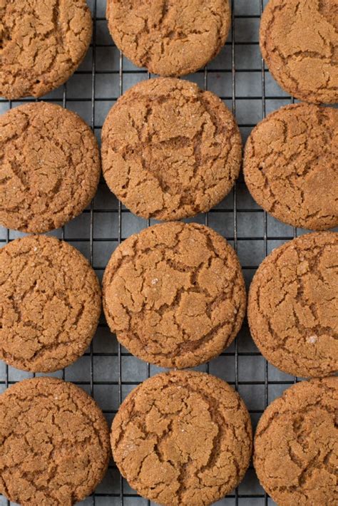 The BEST Crispy Gingersnap Cookies - The Clean Eating Couple