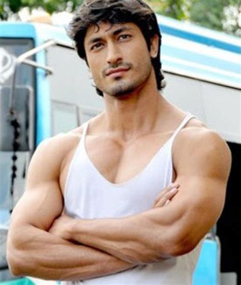 Vidyut Jamwal – Movies, Bio and Lists on MUBI
