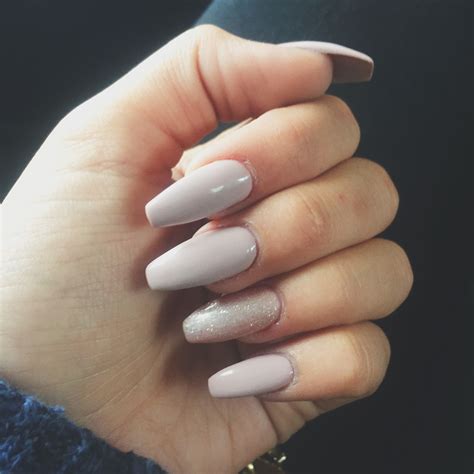 light pink nails with shimmer nude | Nails, Makeup nails, Pink nails