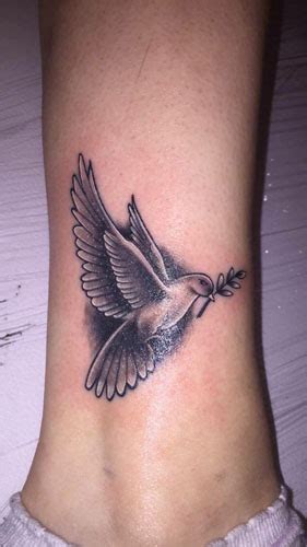 20 Most Beautiful Dove Tattoo Designs and Meanings | Styles At Life